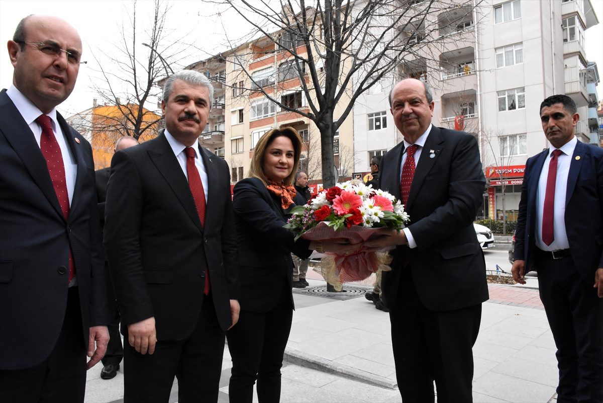 KKTC Başbakanı Ersin Tatar Kırşehir Valisi Akın\'ı ziyaret etti Açıklaması