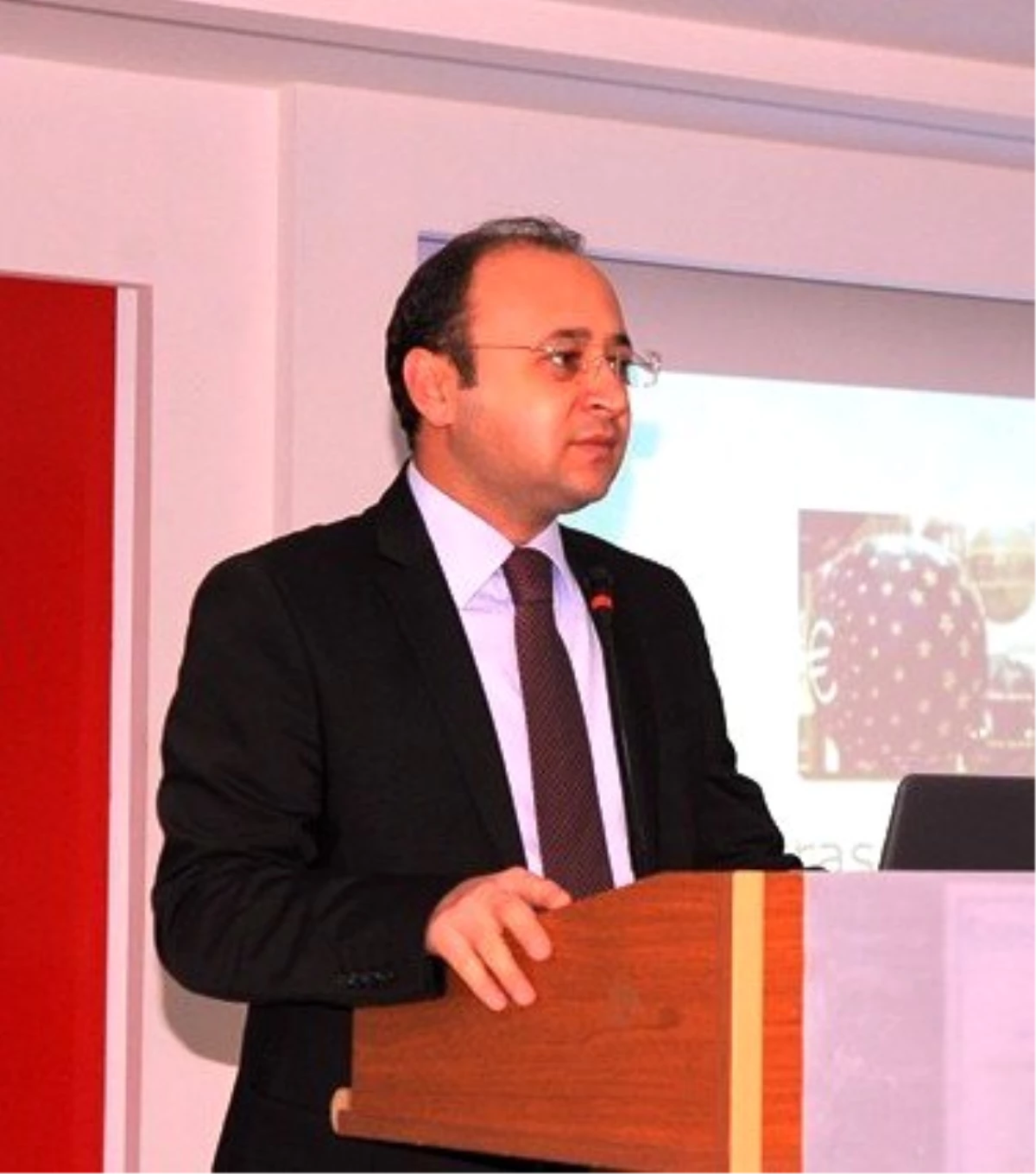 Mardin\'de Vali Yardımcısı Başoğlu FETÖ\'den açığa alındı