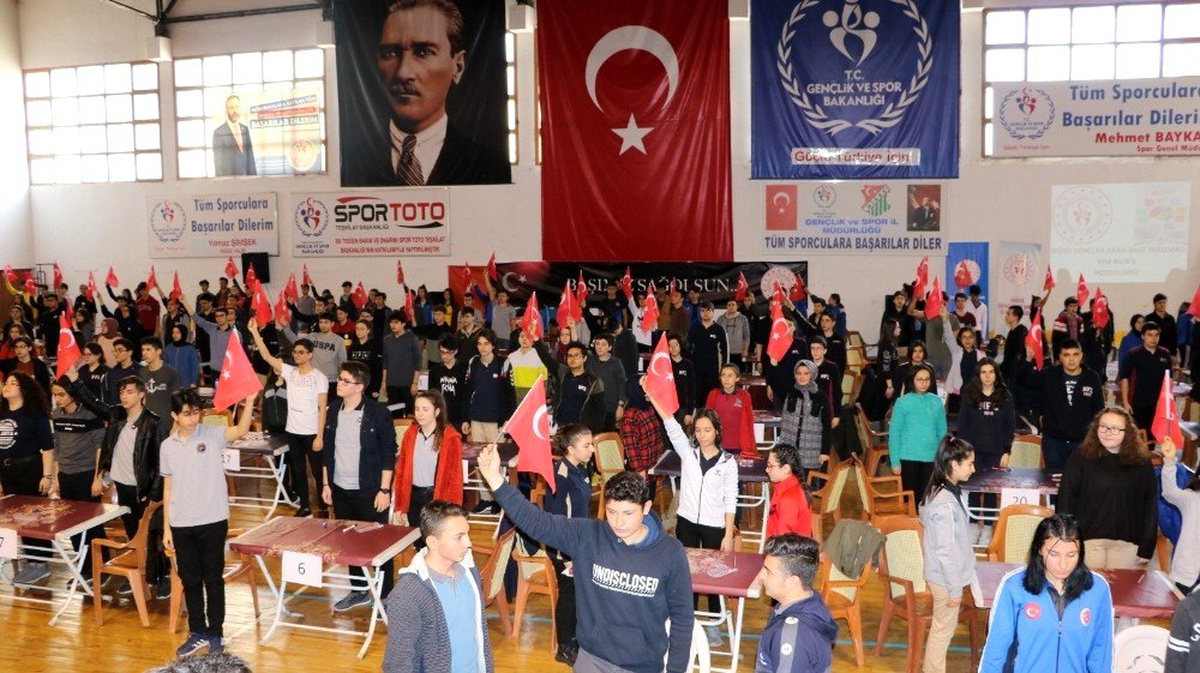 Niğde\'de Gençlerarası Bilgi Yarışması düzenlendi