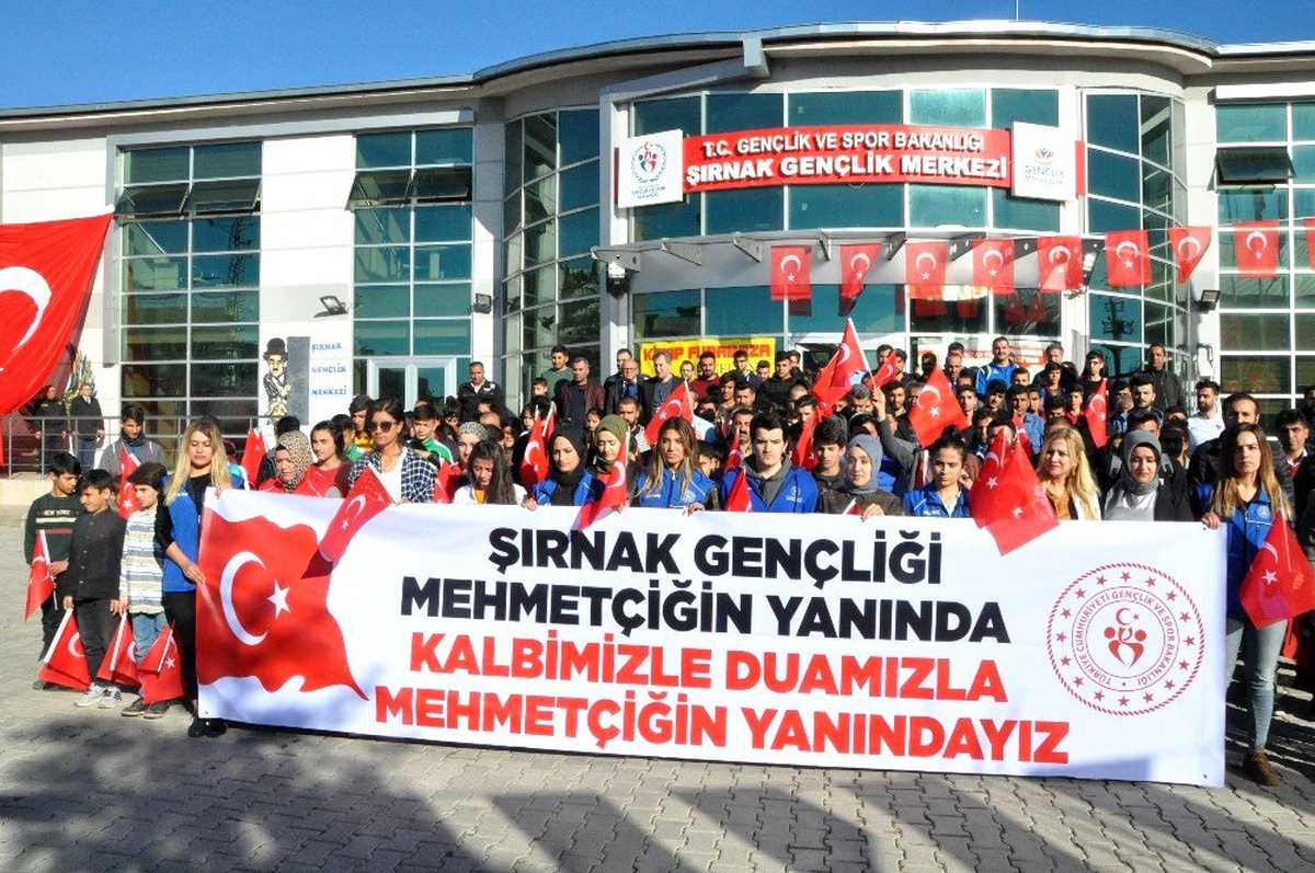 Şırnaklılardan Bahar Kalkanı Harekatı\'na dualı destek