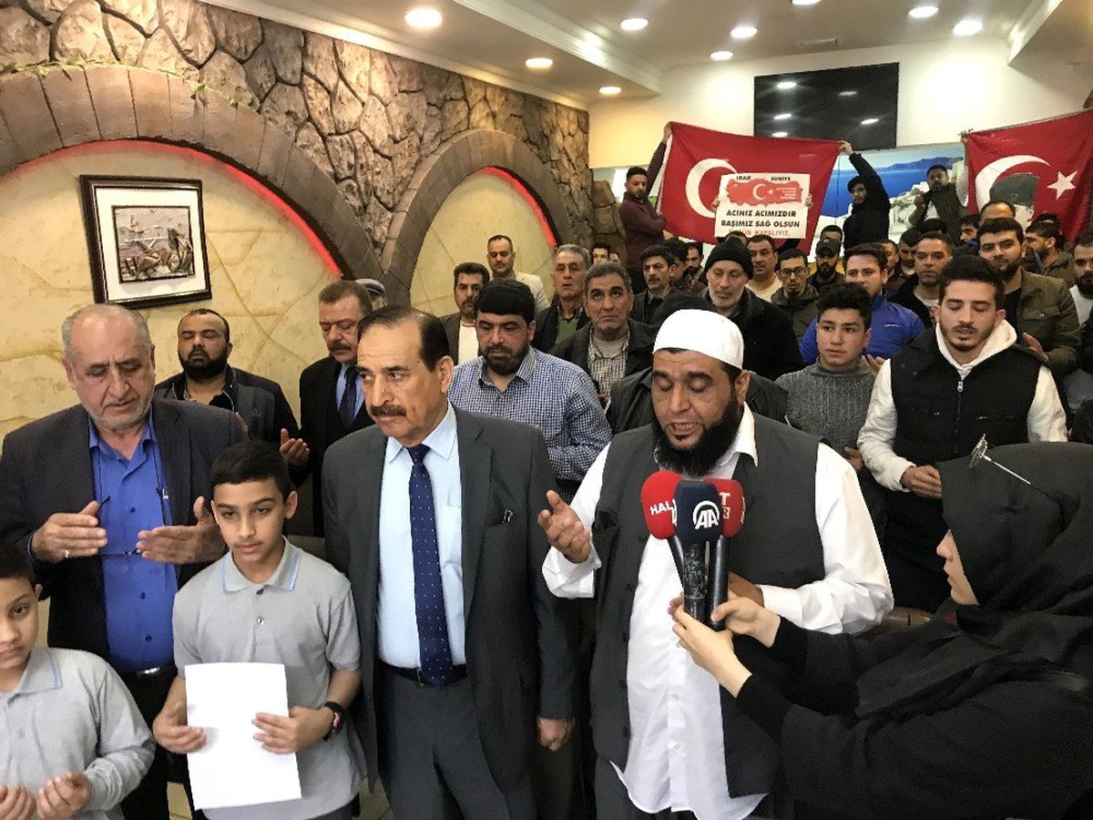 Suriyeli ve Iraklı sığınmacılardan Türk askerine destek