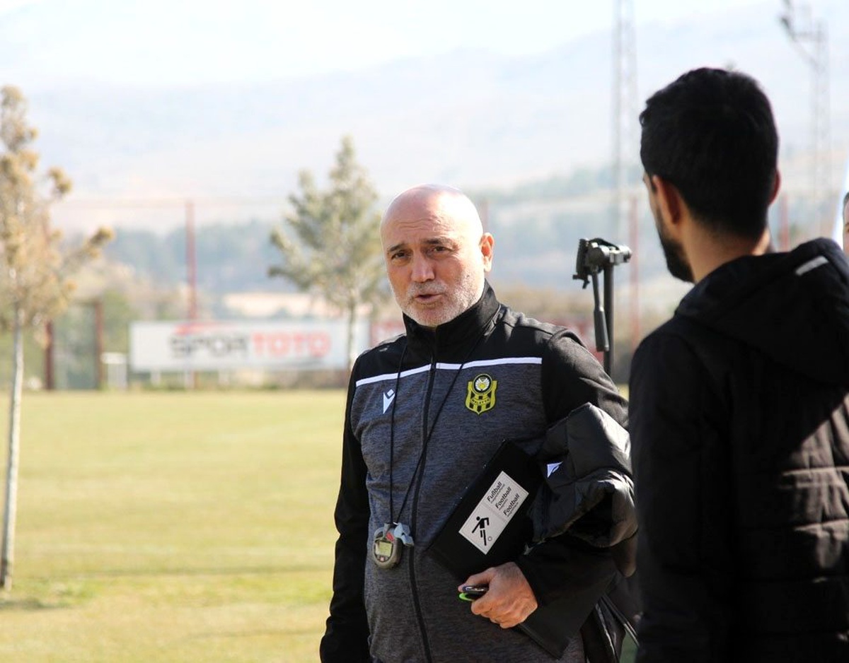 Yeni Malatyaspor\'da Hikmet Karaman ilk antrenmanına çıktı