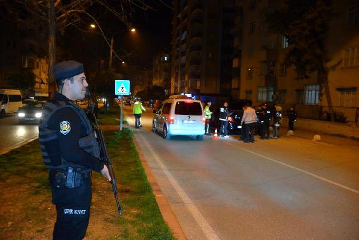 Adana\'da hava destekli Narko Alan uygulaması