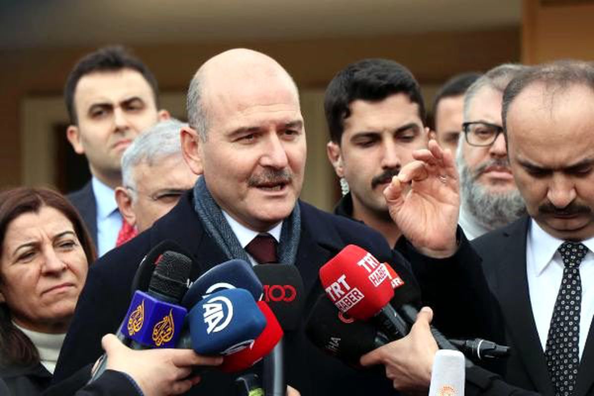 Bakan Soylu: Bin özel harekat polisini geri itmeleri engellemek için sınıra getirdik