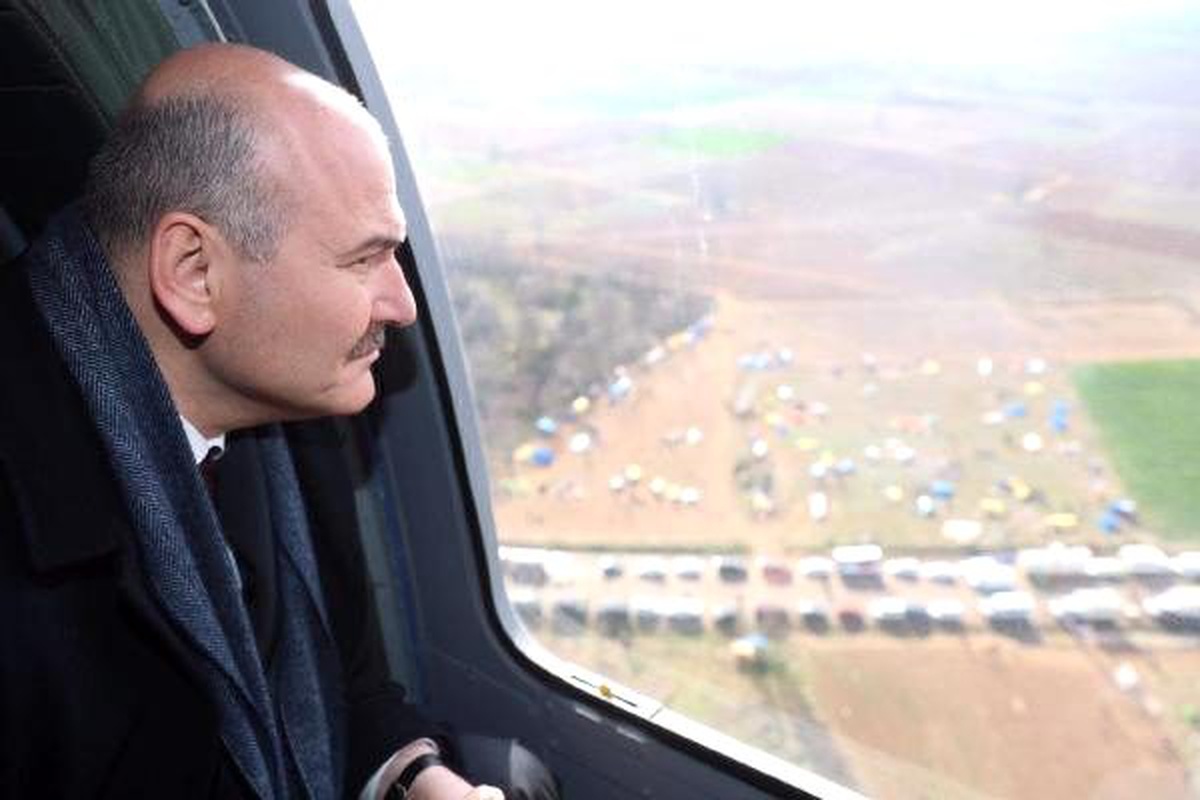 Bakan Soylu, Yunanistan sınırını havadan inceledi