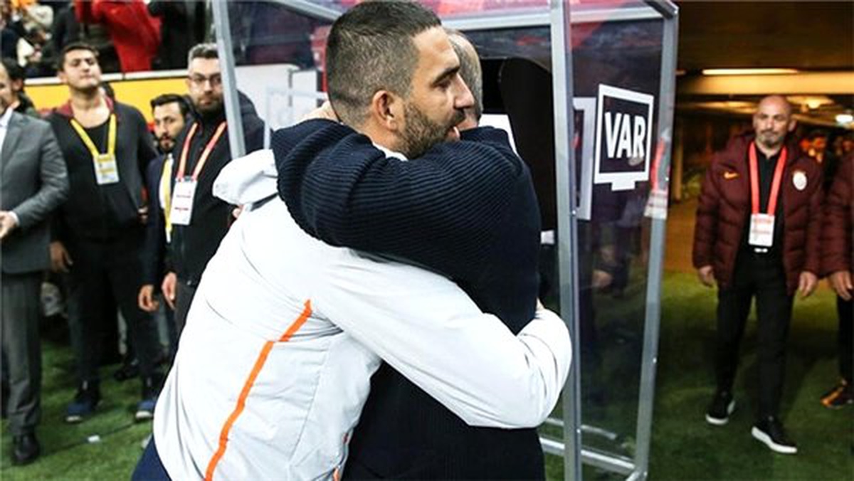 \'Fatih Terim ile Arda Turan\'ı bir kuaför barıştırdı\'