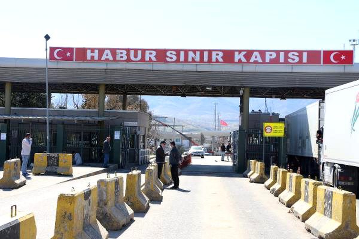 Habur\'dan geçemeyen TIR şoförlerinin yükleri için Iraklı şoför formülü