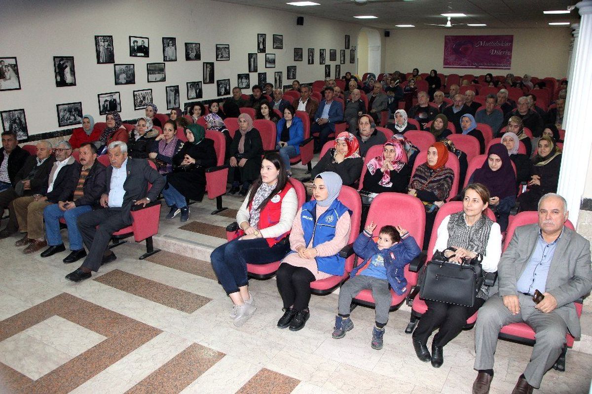 Jandarmadan \'Çocuk ve Kadınlara Yönelik Şiddetle Mücadele" semineri