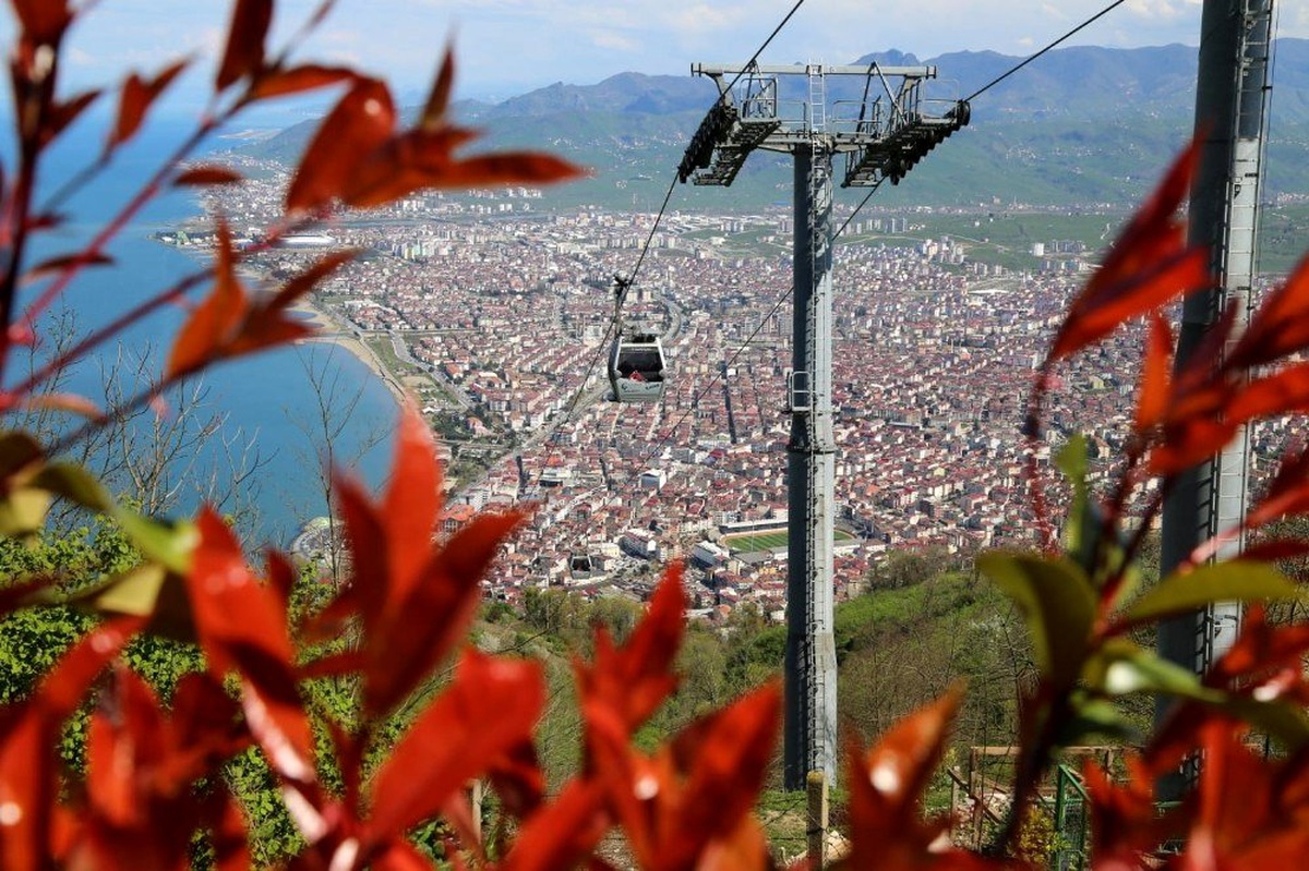 Ordu\'da kadınlara teleferik jesti