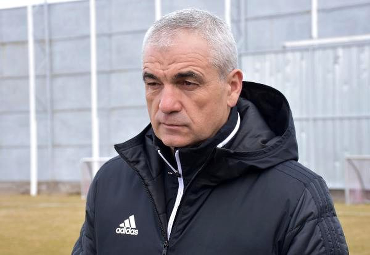 Rıza Çalımbay\'dan Mert Hakan ve Emre Kılınç açıklaması