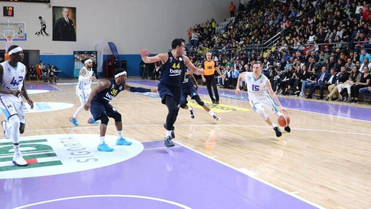 TBF, Afyon Belediyespor - Fenerbahçe Beko maçının tekrarı yönünde karar aldı