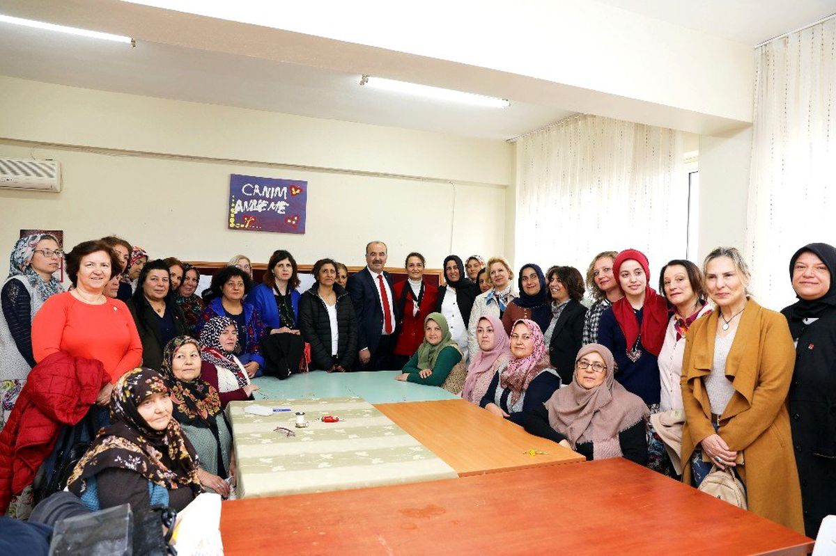 Türkyılmaz, Mirzaobalı kadınlarla buluştu