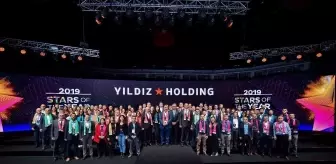 Yıldız Holding 'Senenin Yıldızları'nı ödüllendirdi