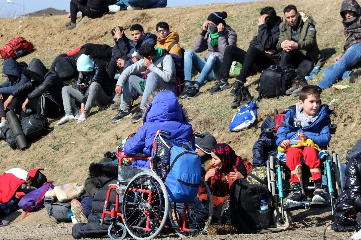 Yunanistan göçmenleri sınır dışı edecek