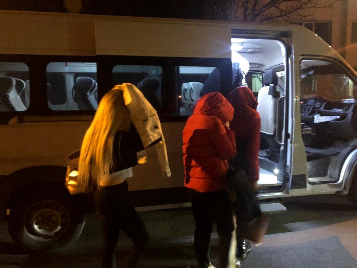 Ankara\'da lüks villaya fuhuş operasyonu: 15 gözaltı