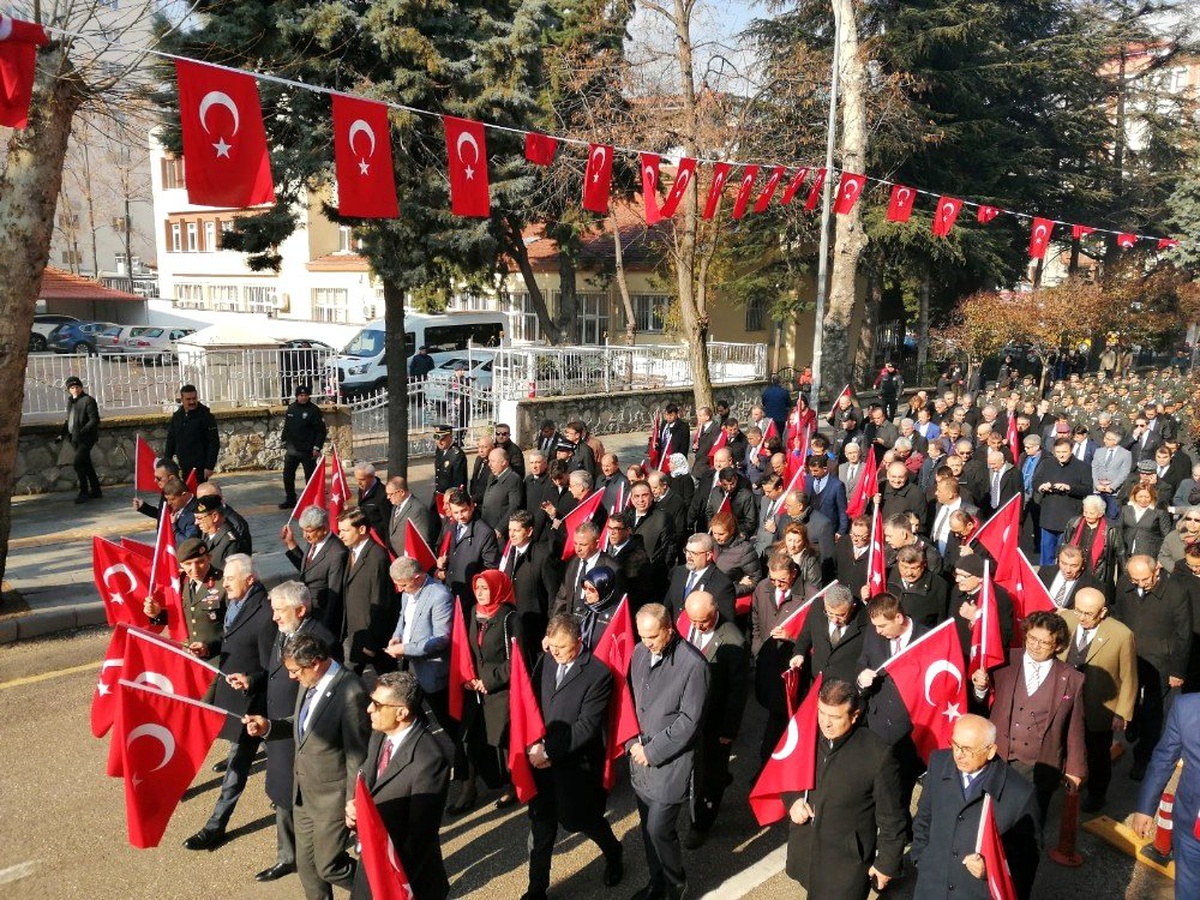 Atatürk\'ün Isparta\'ya gelişinin 90. yıl dönümü kutlandı