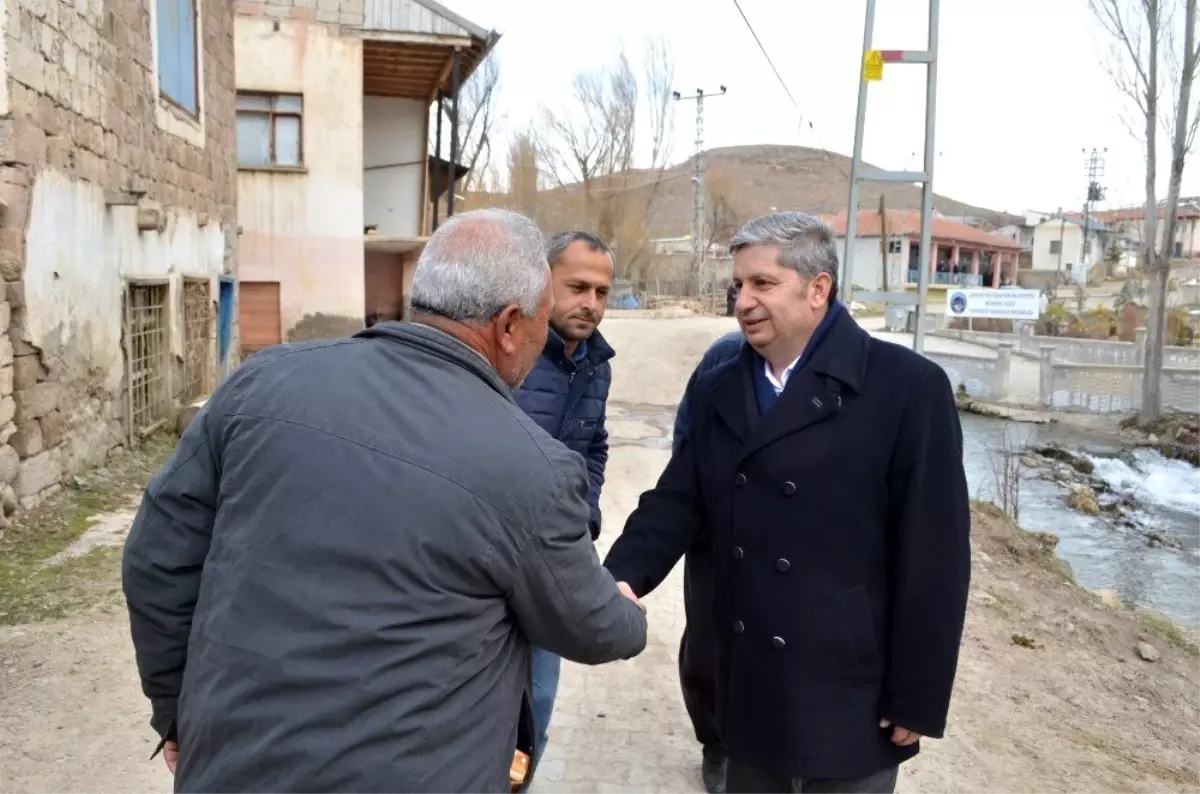 Başkan Altun mahalle ziyaretlerine ara vermiyor