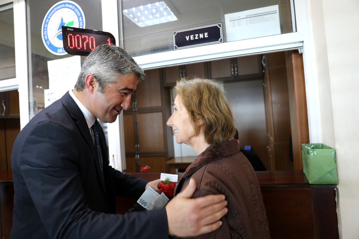 Başkan Oktay: "Emeğin öznesi kadınlardır"