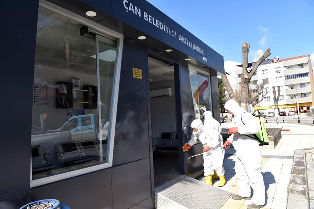 Çan Belediyesi ortak kullanım alanlarını ilaçladı