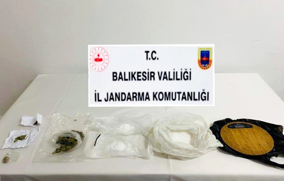 Gömeç\'te jandarmadan uyuşturucuya geçit yok