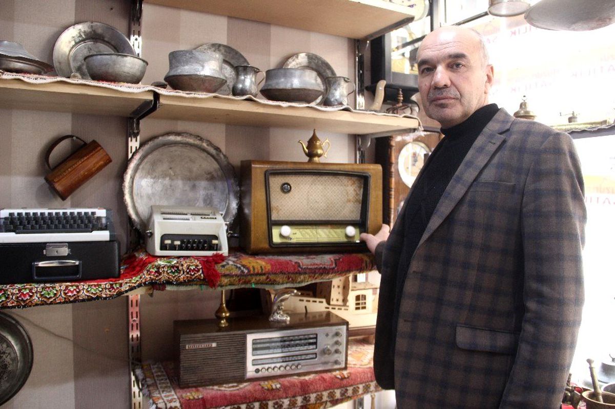 Gören antikacı sanıyor