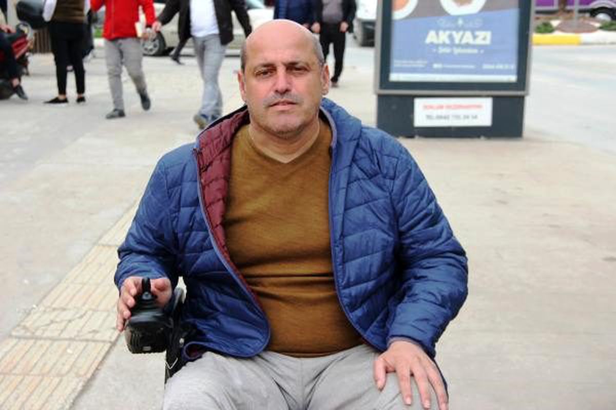 Halk otobüsü şoförünün almadığı engelli yolcu için yeni araç gönderildi