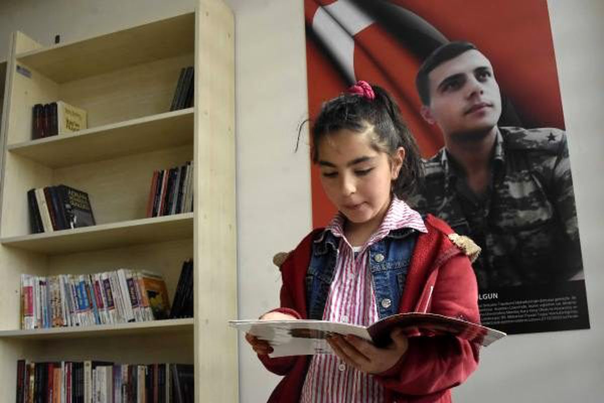 İdlib şehidi teğmenin \'kütüphane\' vasiyeti yerine getirildi
