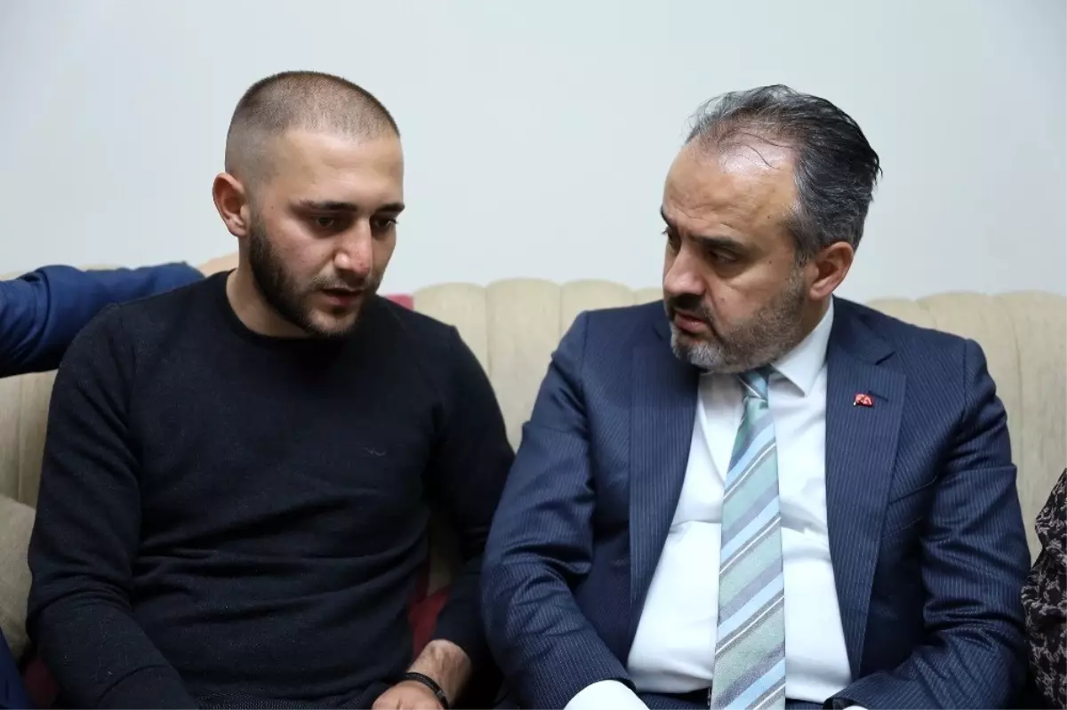 Kahraman İdlip gazisi: "Orada 7 düvelle savaşıyoruz, sadece Esad\'la değil"