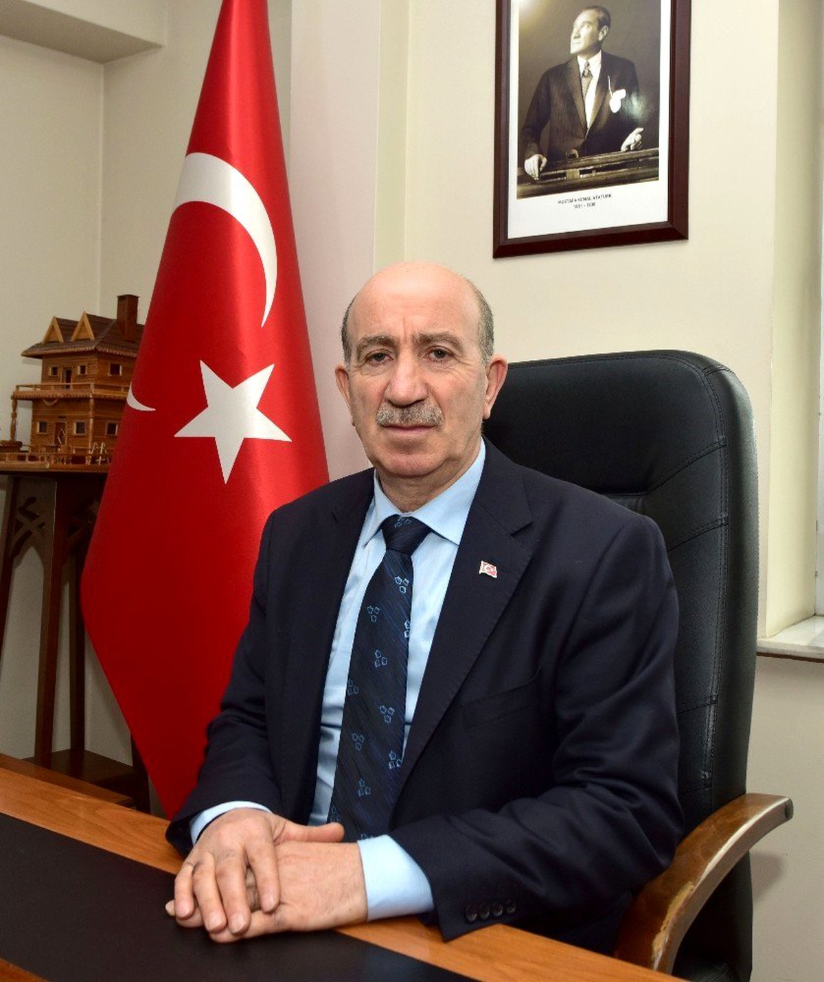 Kamyoncular sorunlarının çözümünü bekliyor