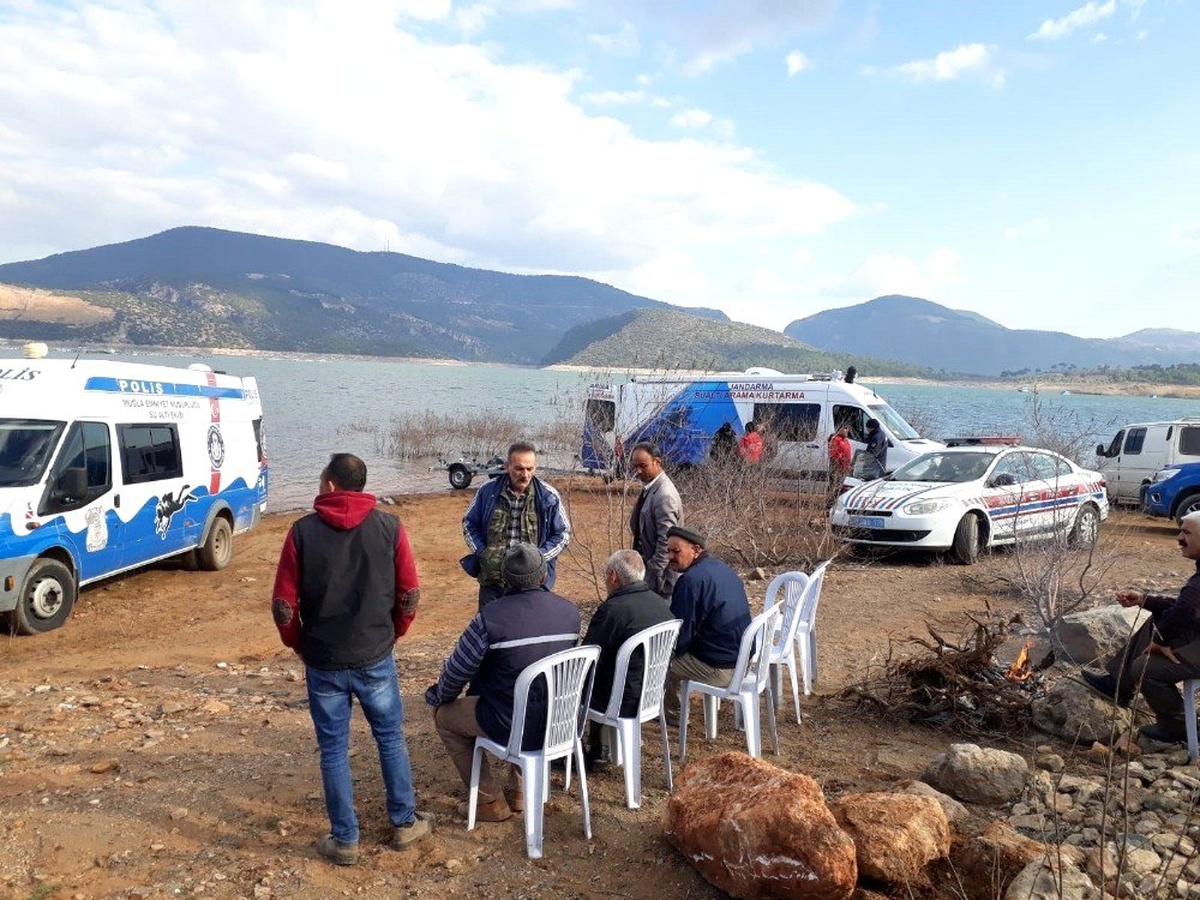 Kayıp balıkçıyı arama çalışmaları sonlandırıldı