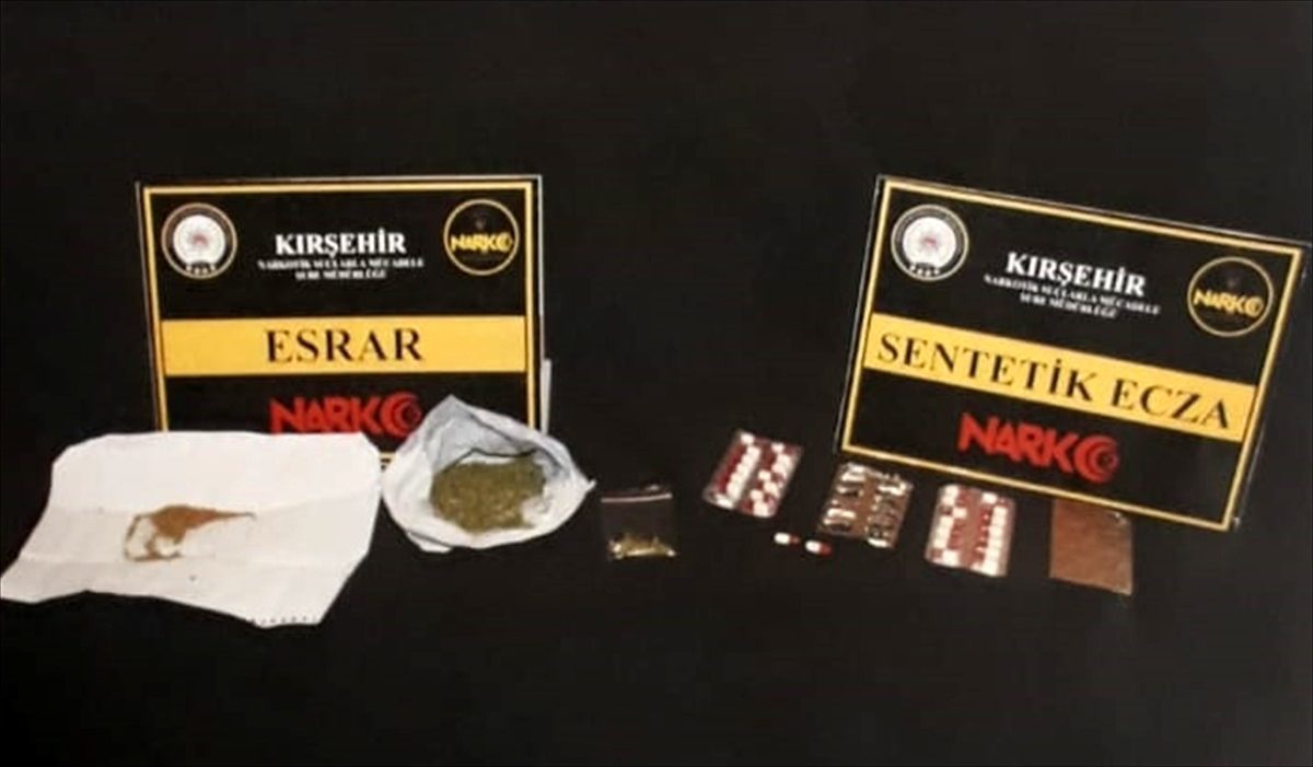 Kırşehir\'de uyuşturucu satıcısı tutuklandı