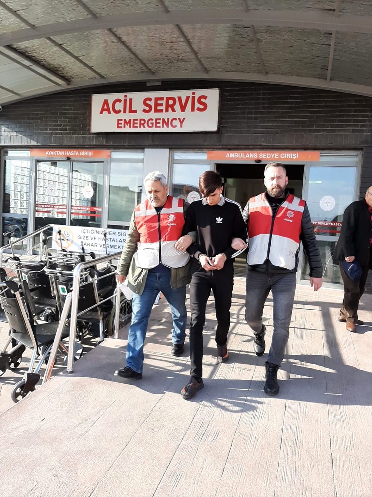 Kocaeli\'de engellinin motosikletini çalan zanlı tutuklandı