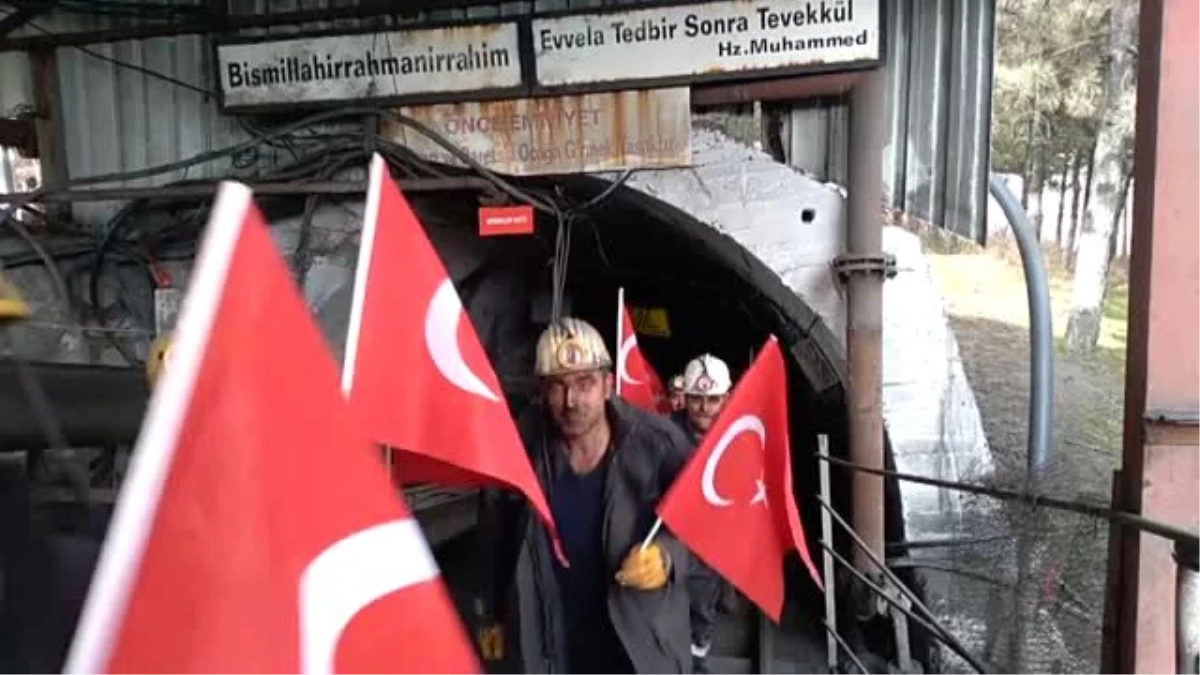 Madencilerden Mehmetçiğe destek