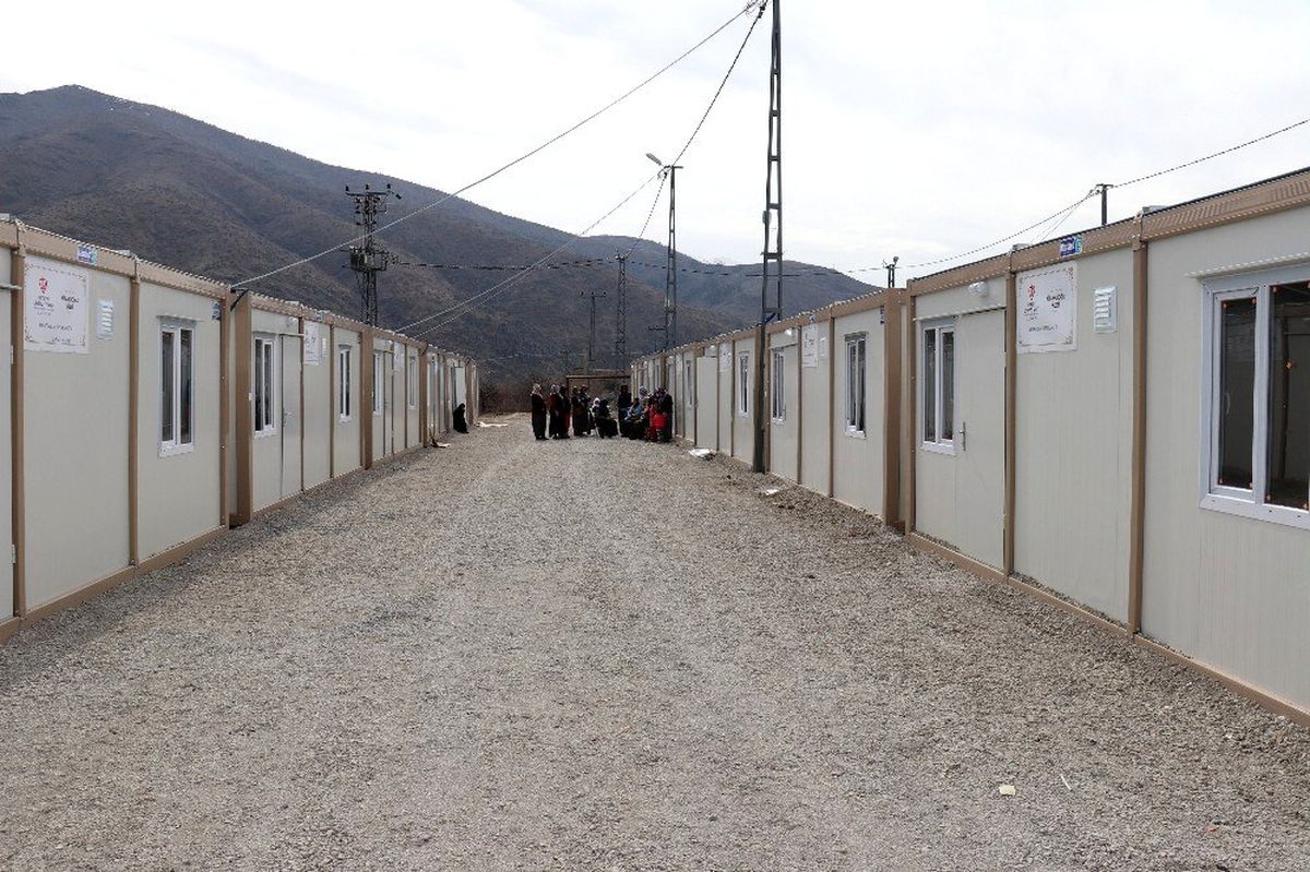 Malatya\'da depremin yaraları sarılıyor