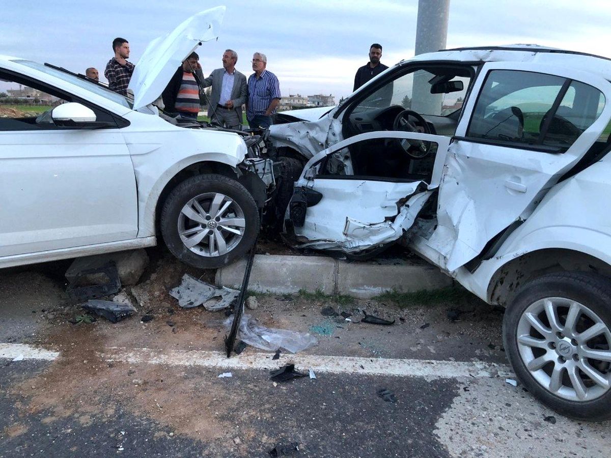 Mardin\'de trafik kazası: 2 yaralı