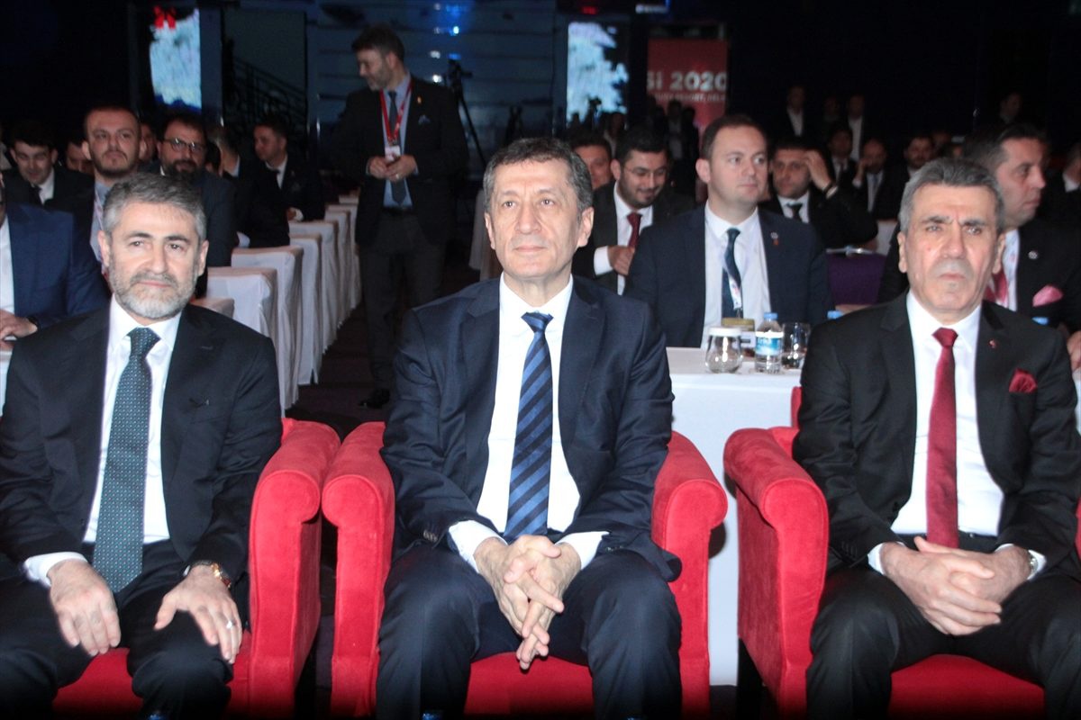 Milli Eğitim Bakanı Selçuk, TÜGİK İş Zirvesi 2020\'de konuştu: (1)