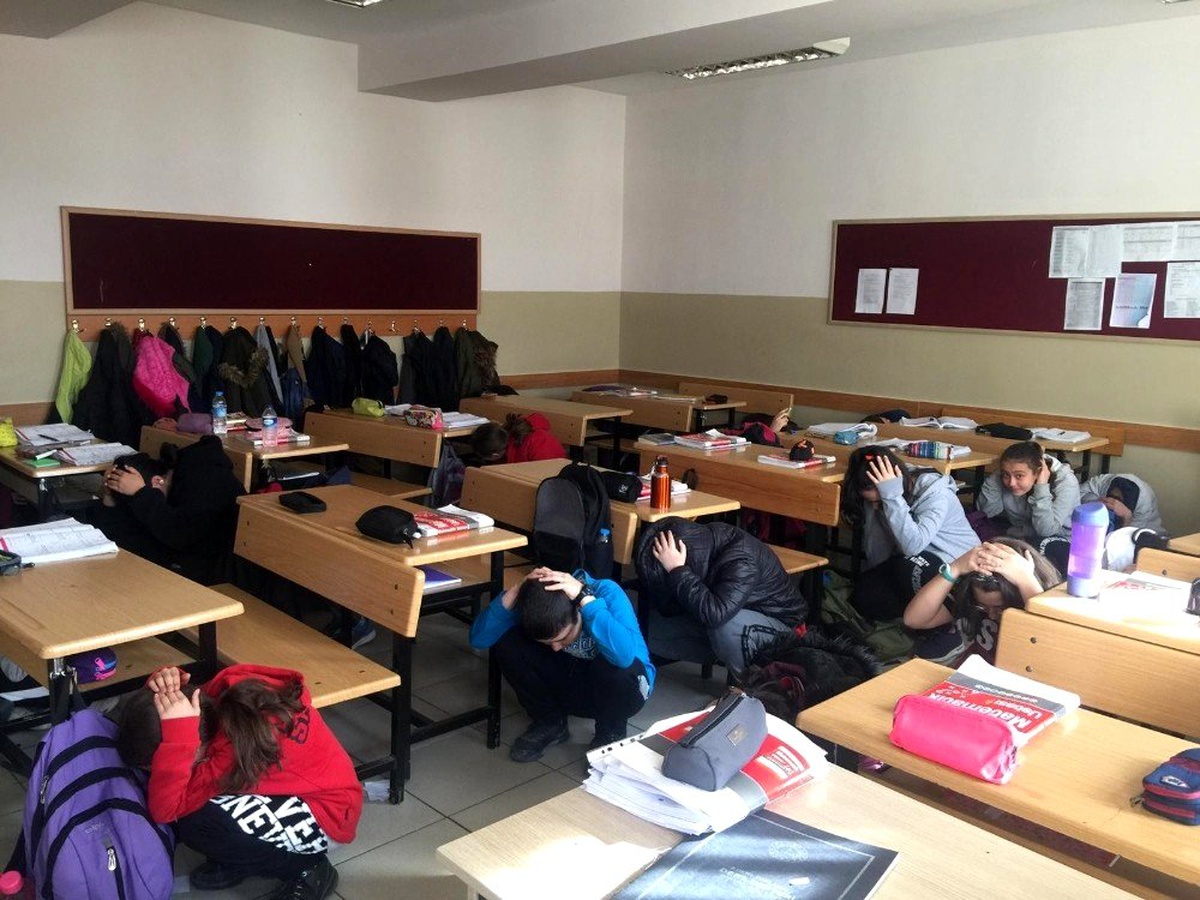 Safranbolu\'da okullarda deprem tatbikatı