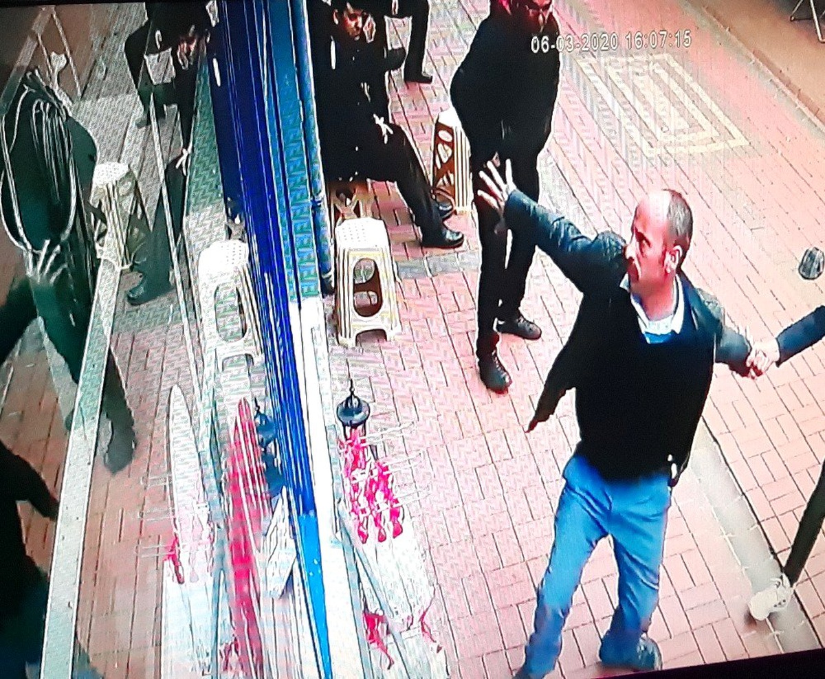 Sakat rolü yapan dilenci zabıtaya zor anlar yaşattı
