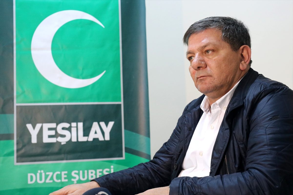 Sigarayı doğum günü de olan Yeşilay\'ın kuruluşunun 100. yıl dönümünde bıraktı