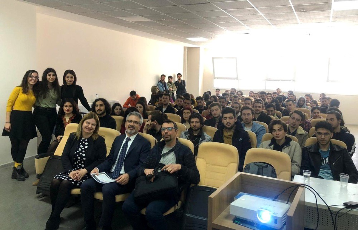 Söke İşletme Fakültesi\'nde Kariyer Söyleşisi düzenlendi