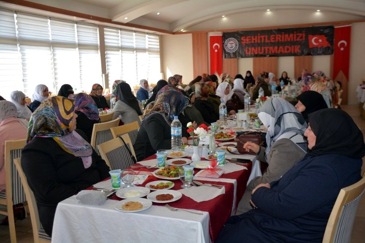 Tatvan\'da şehitler için Mevlid-i Şerif okutuldu