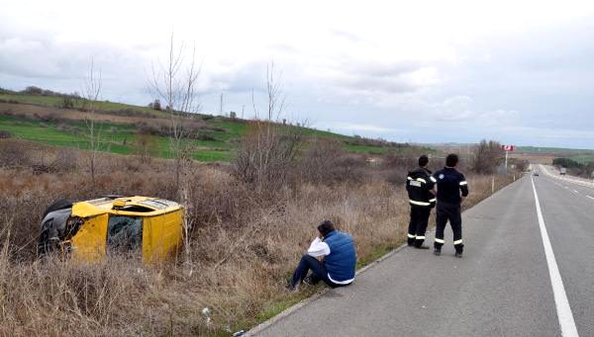 Tekirdağ\'da takla atan taksinin sürücüsü yaralandı
