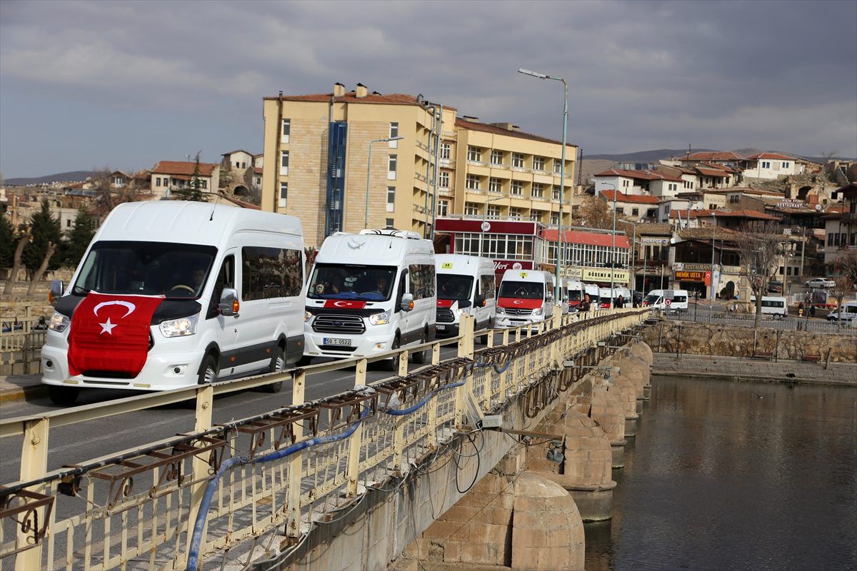 Türkiye Mehmetçik için tek yürek oldu