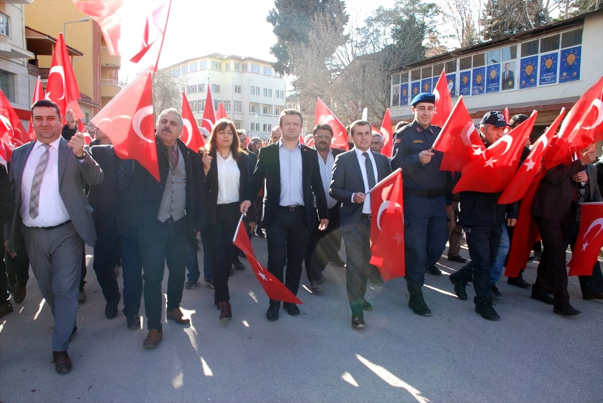 Türkiye Mehmetçik için tek yürek oldu