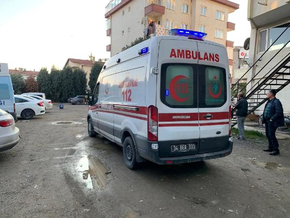 Tuzla\'da yangın merdiveninden düşen kadın yaralandı