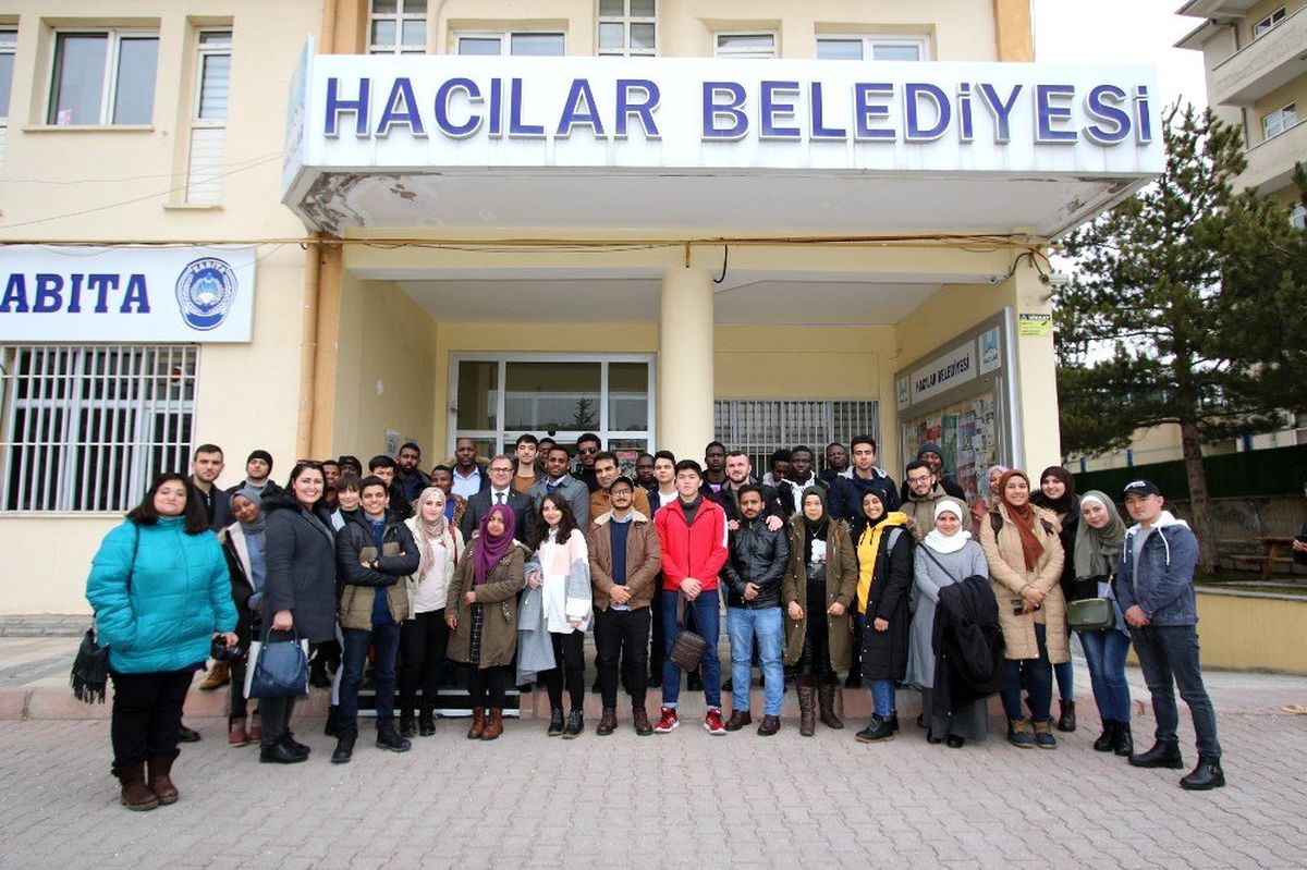 Yabancı öğrencilerden Başkan Özdoğan\'a ziyaret