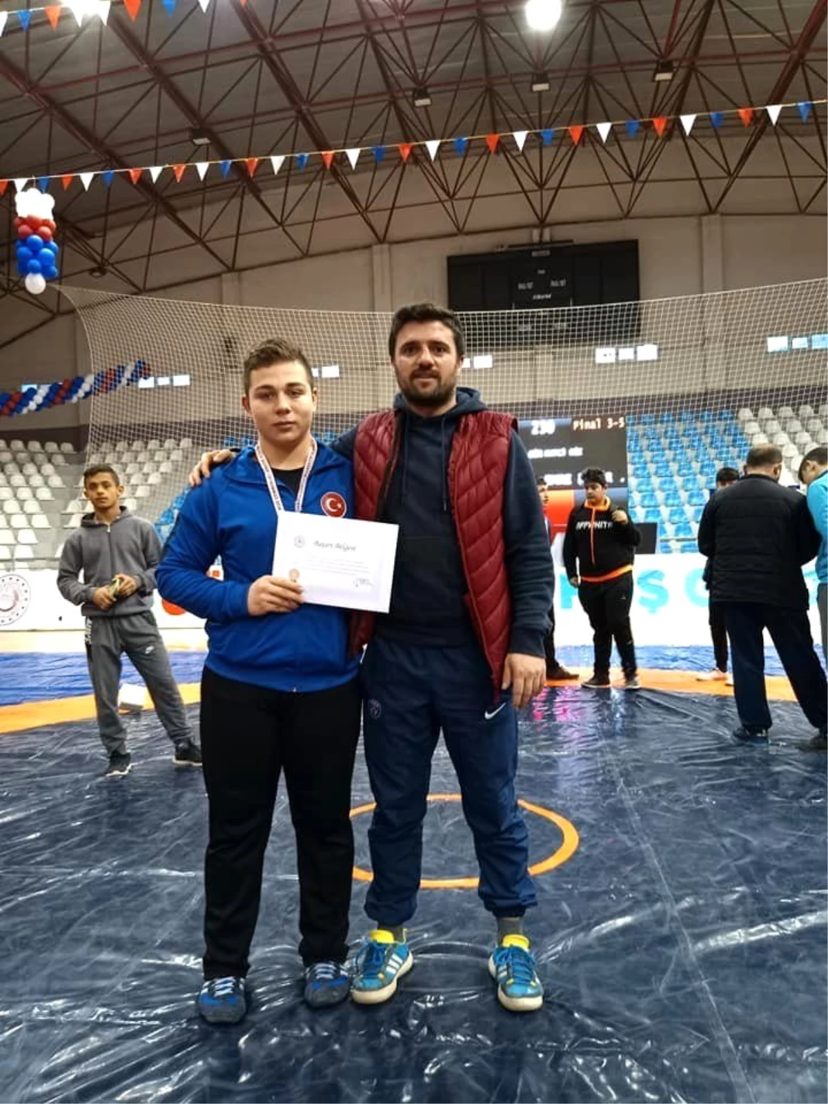 Zonguldaklı güreşçi Türkiye şampiyonu oldu