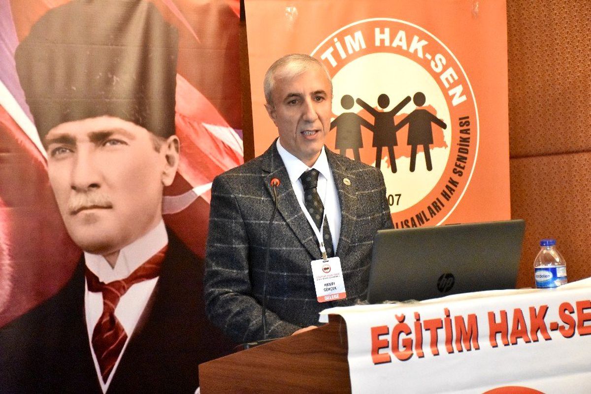 Ağrılı Genel Başkan Gökçek: "Üniversiteler arası tayin için kanuni düzenleme şart"