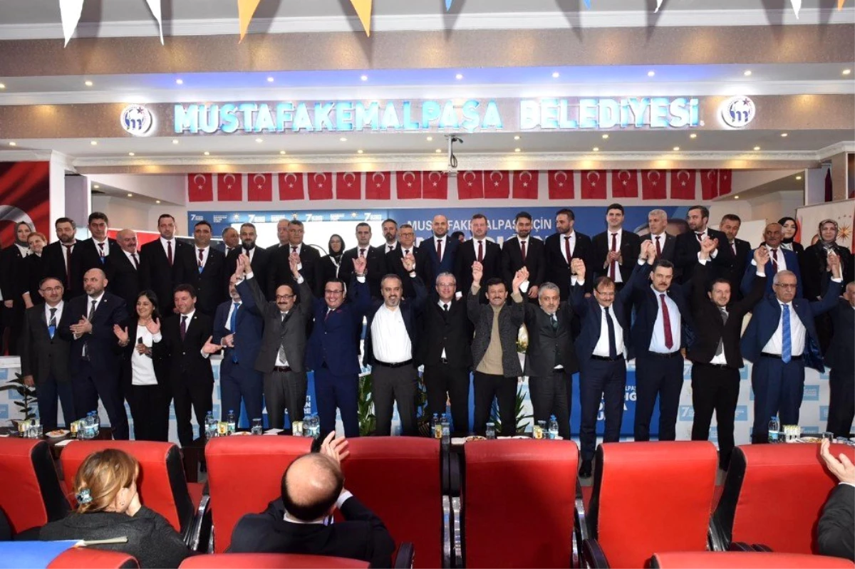 AK Parti Bursa\'da ilk kongresini Mustafakemalpaşa\'da yaptı