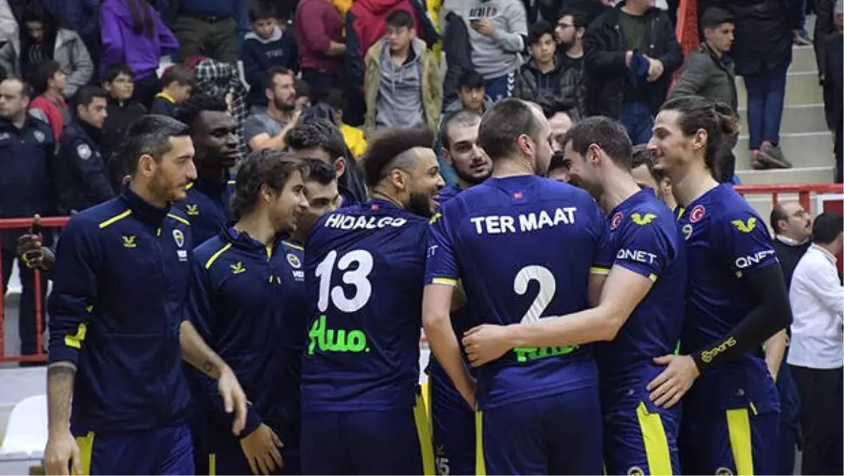 Arhavi Voleybol 0-3 Fenerbahçe HDI Sigorta